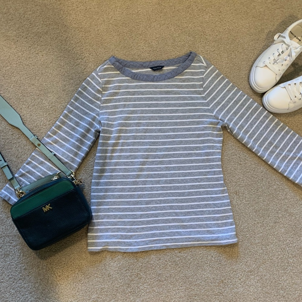 ⚓️FREE W PURCHASE, NAUTICA Scoop/Boatneck tee